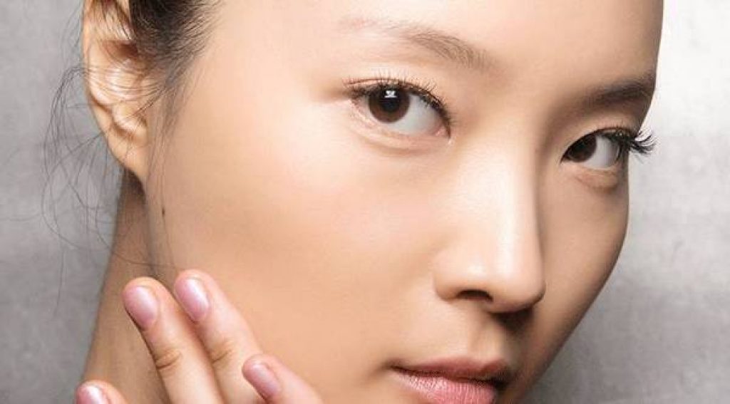 Does Neosporin Help Acne? - Beauty Supply Reviews