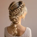 20 Effortless & Beautiful Medium Hair Styles to Transform Your Look