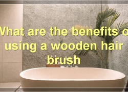 How To Choose, Use, And Care For A Wooden Hair Brush