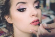 Winged Eyeliner Tools that Every Woman Must Have