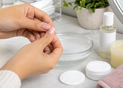How to Get Nail Glue Off Skin: Removal Safety Guide