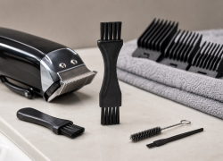 Clipper Cleaning Brushes: Features, Fit, Maintenance, and Safety