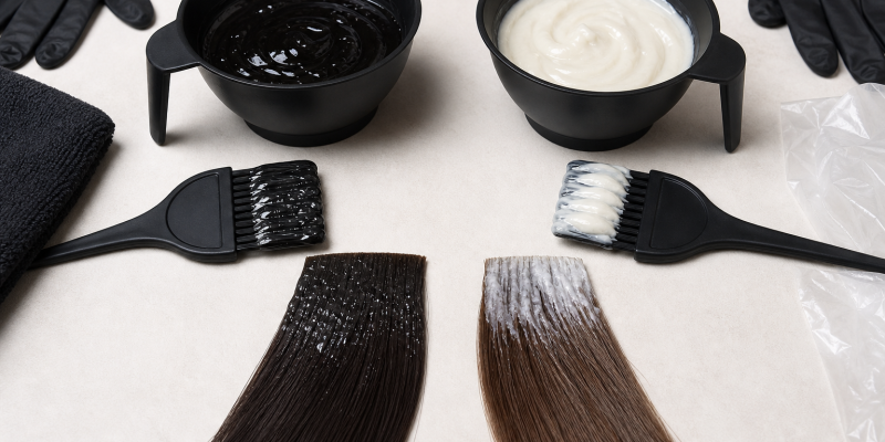 Gel vs Cream Hair Color: Spread, Saturation, and Application Control