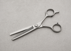 Hair Thinning Shears: Features, Fit, Maintenance, and Safety